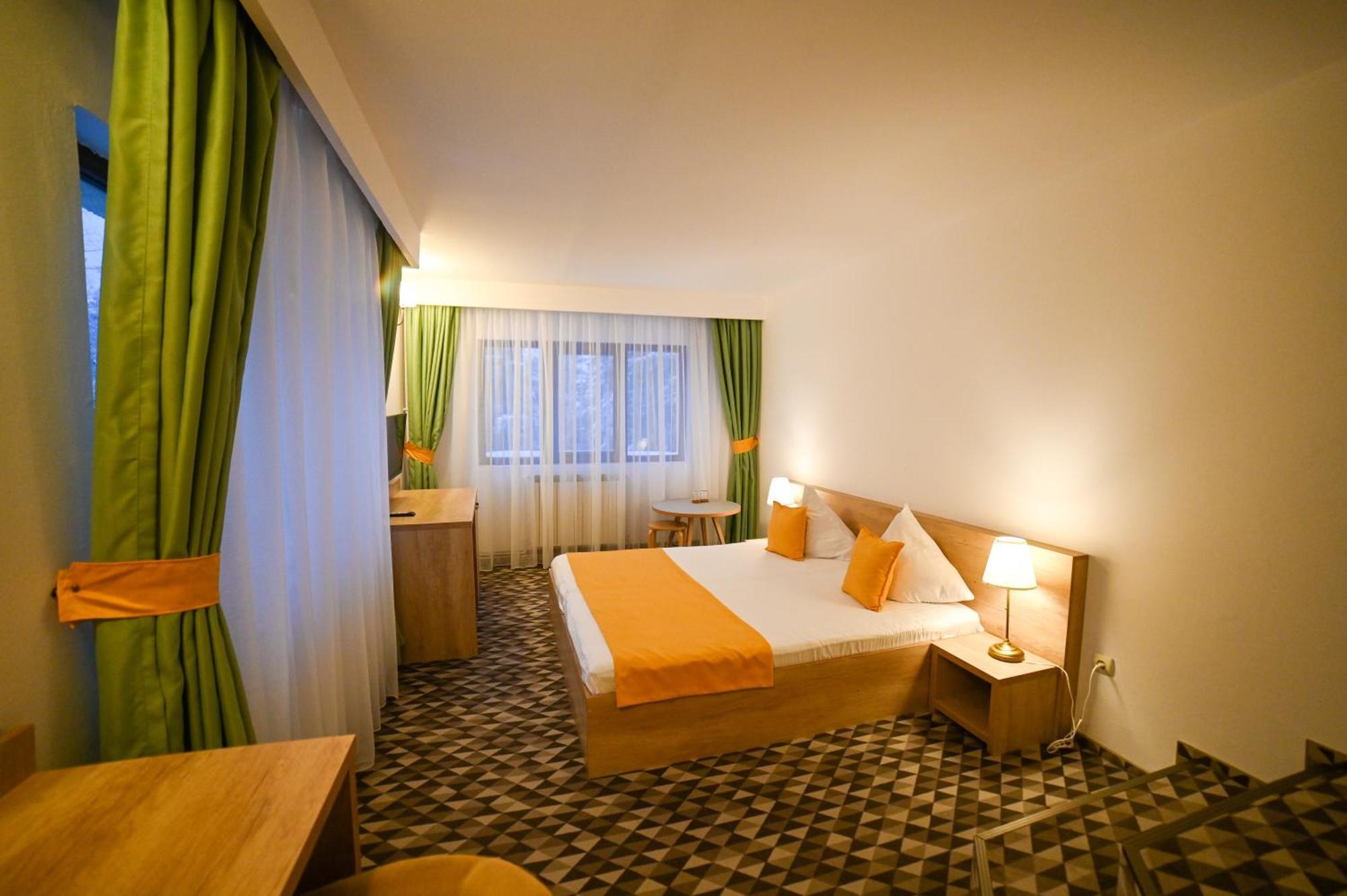 No 107 Predeal Ngoại thất bức ảnh