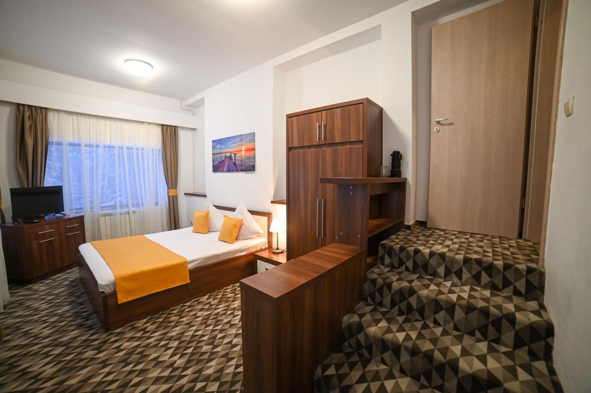 No 107 Predeal Ngoại thất bức ảnh